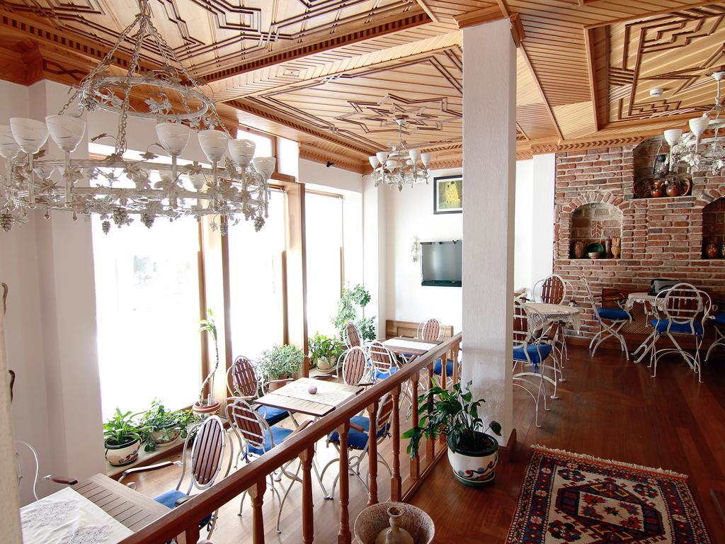 Hotel Des Etrangers - Special Category Canakkale Exterior photo