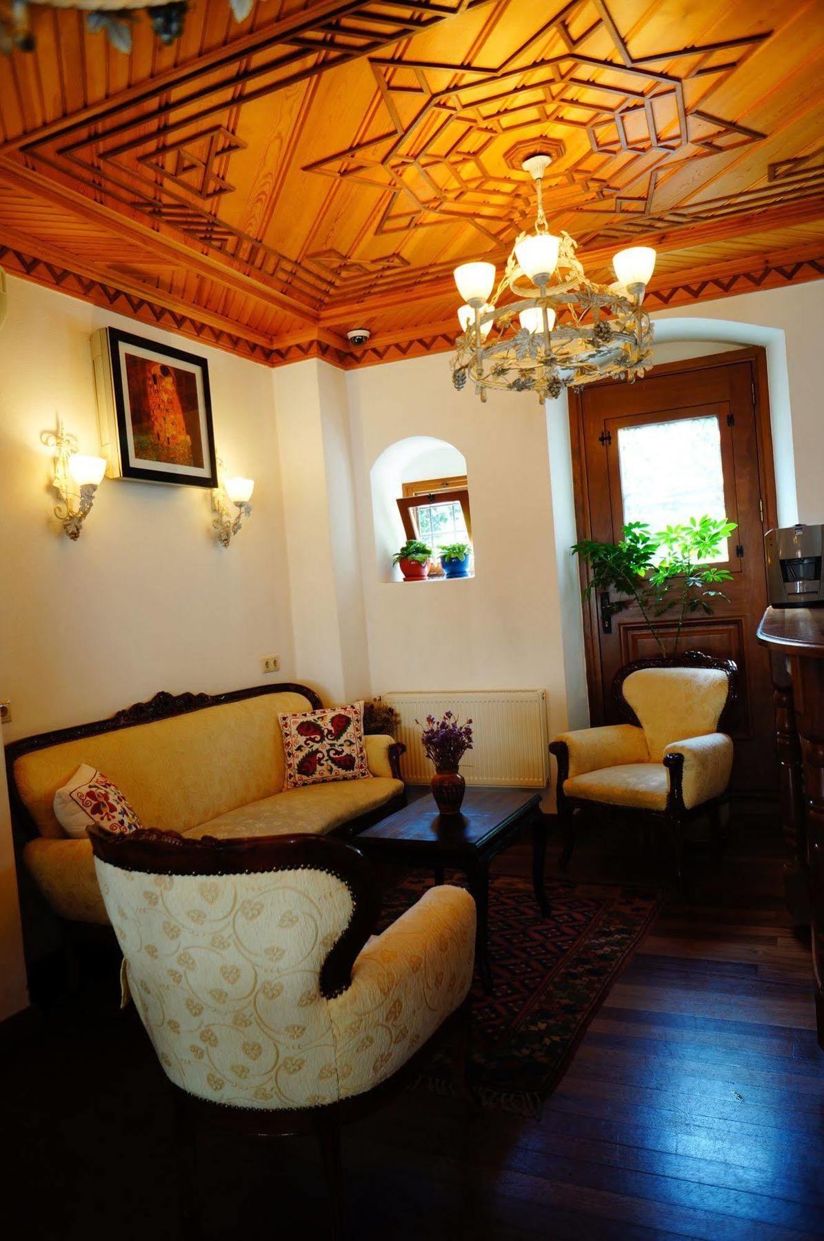 Hotel Des Etrangers - Special Category Canakkale Exterior photo